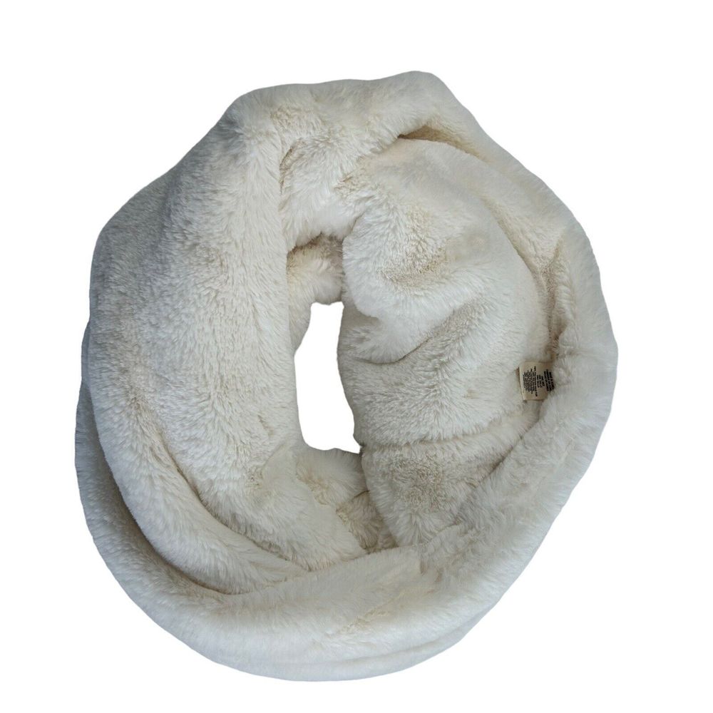 Sleeping on Snow for Anthropologie Cream Faux Fur Infinity Scarf Wrap